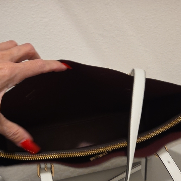 Coach Cream Signature Tote Bag Trio NWT - Picture 5 of 6